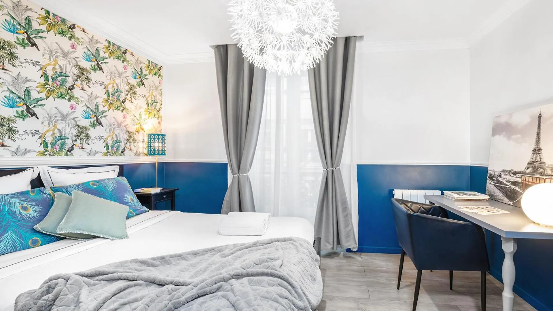 Apartment Manray House - Beautiful Three Bedroom Apartment- Paris Center