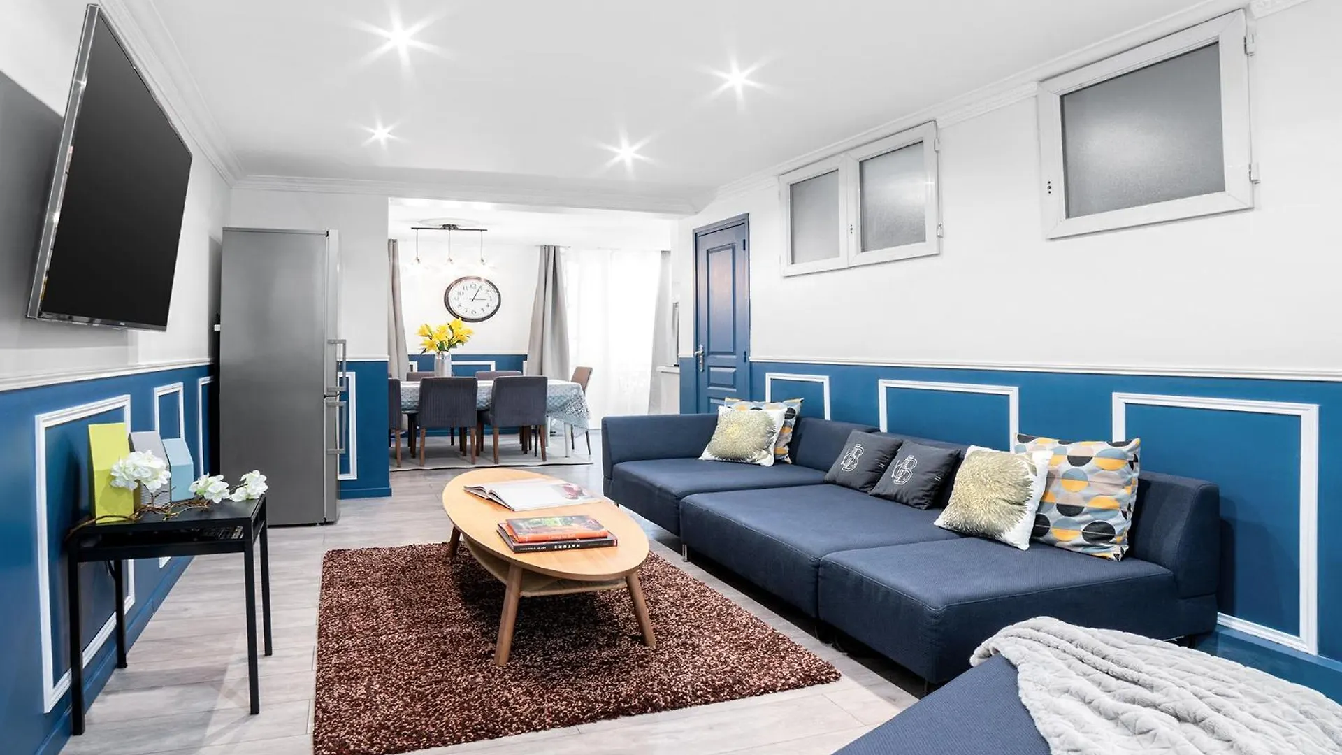 Manray House - Beautiful Three Bedroom Apartment- Paris Center Apartment